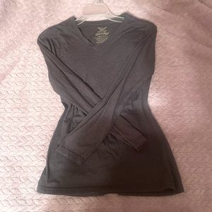 faded glory v-neck long sleeve top